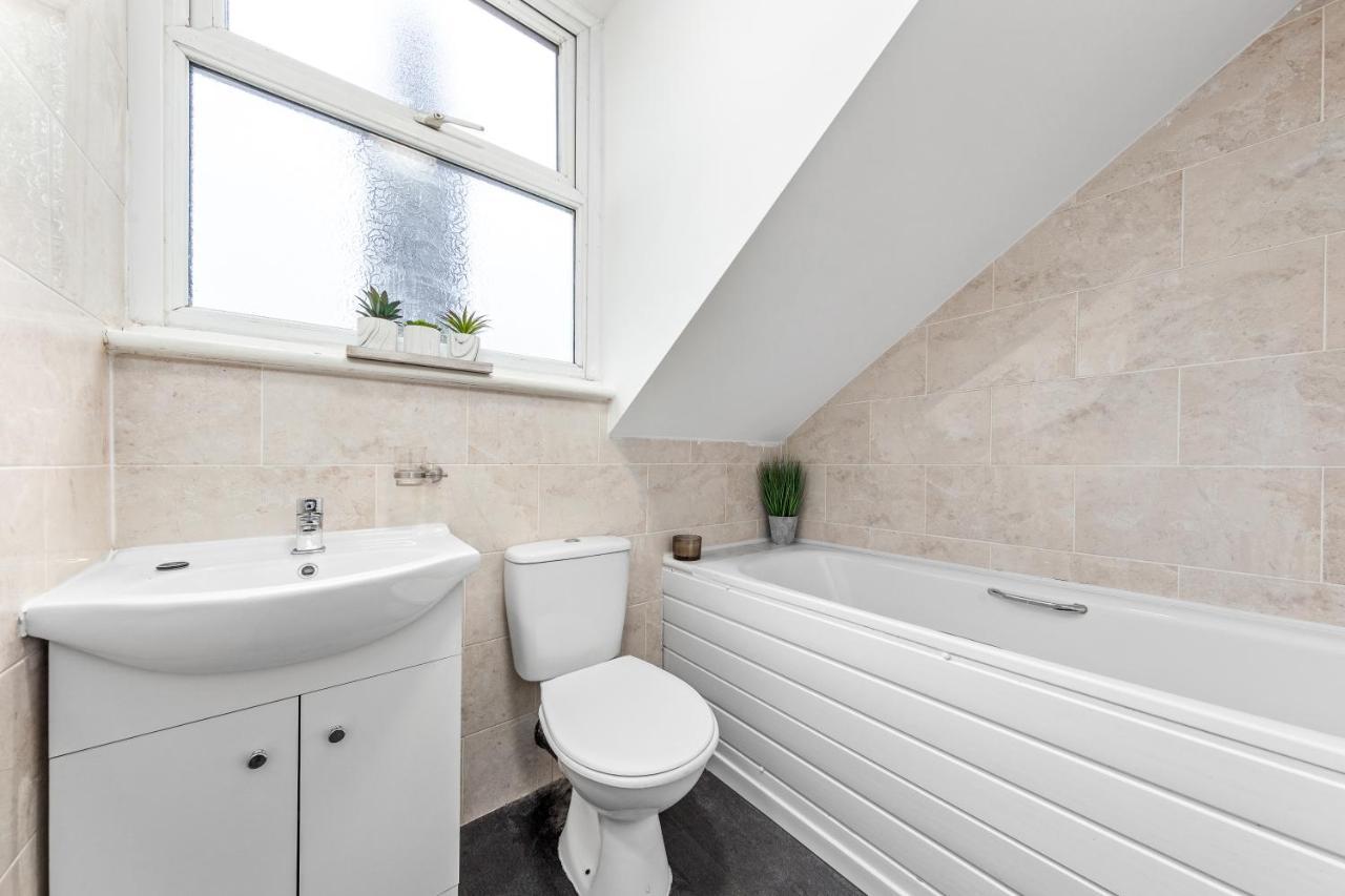 Canary Wharf Apartments Лондон Экстерьер фото
