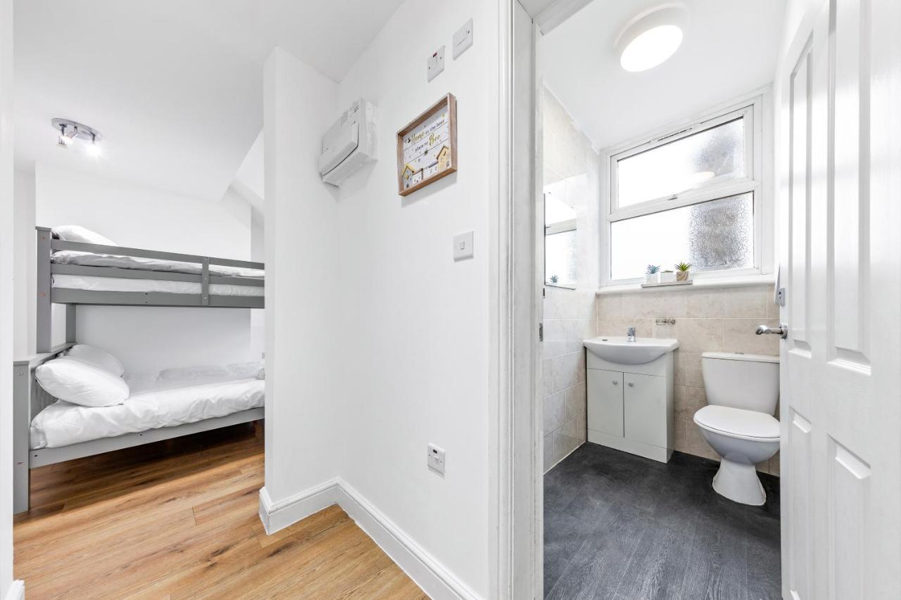 Canary Wharf Apartments Лондон Экстерьер фото